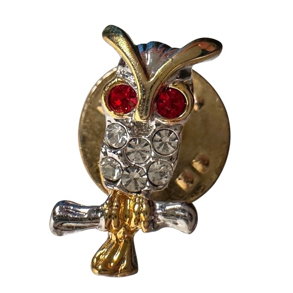 Rhinestone Lapel Pin of Owl sitting on Branch Gold and Silver Tone Brooch - Picture 1 of 7